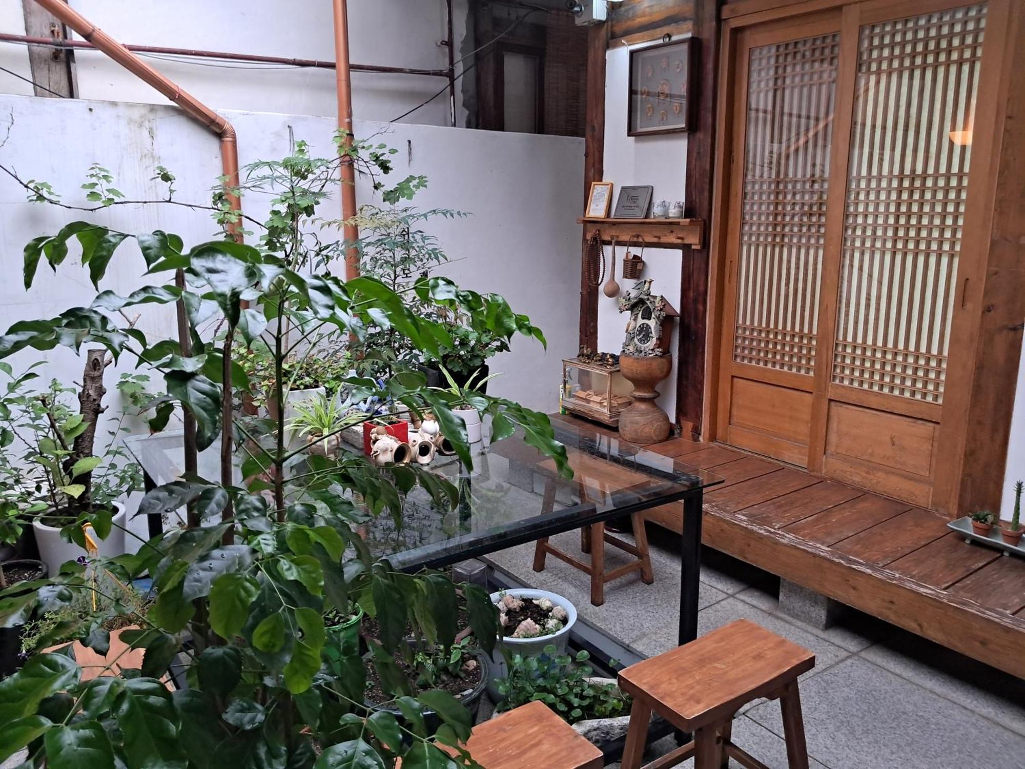 Hanok Guesthouse Nuha Seoel Buitenkant foto