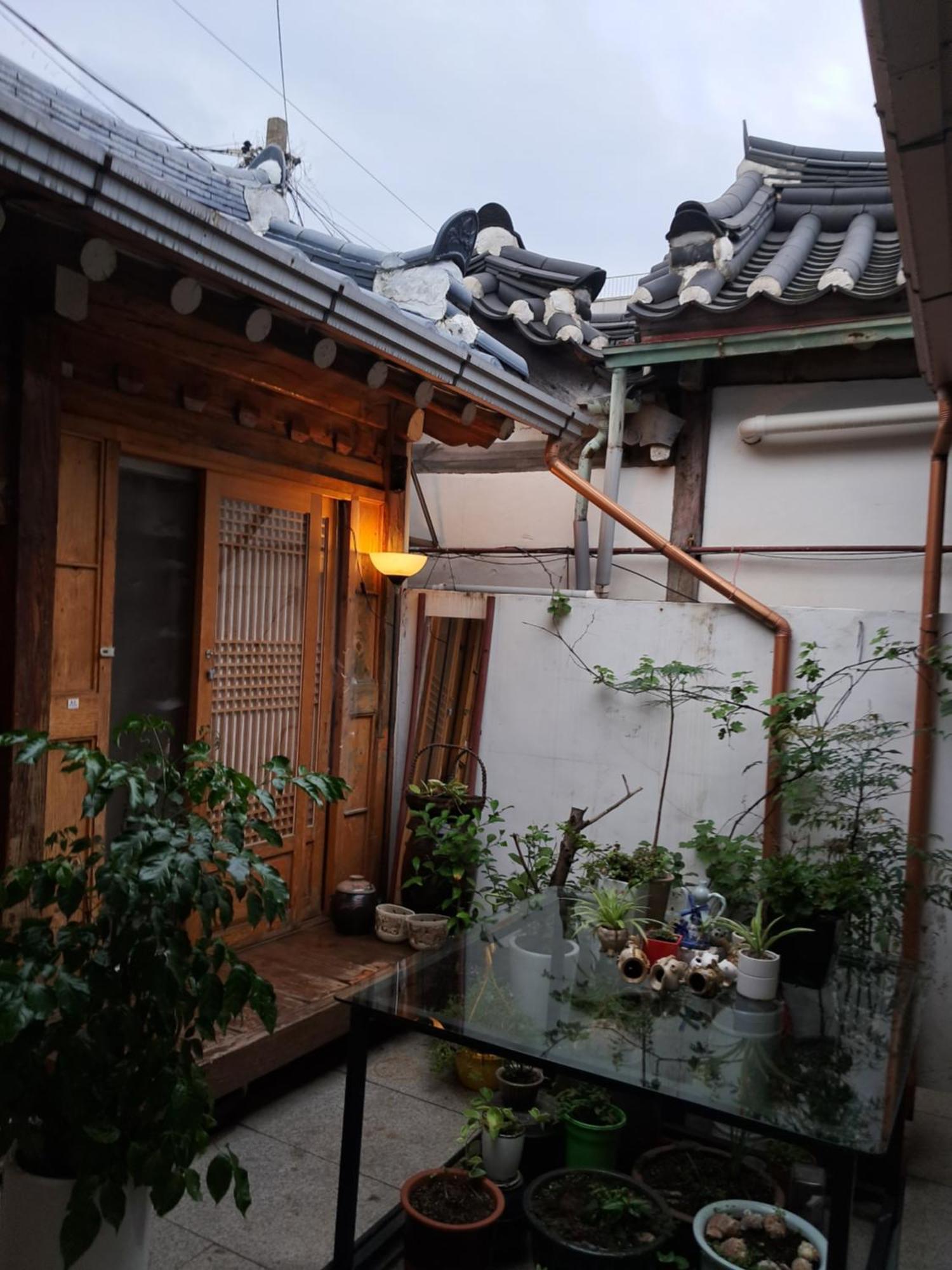 Hanok Guesthouse Nuha Seoel Buitenkant foto