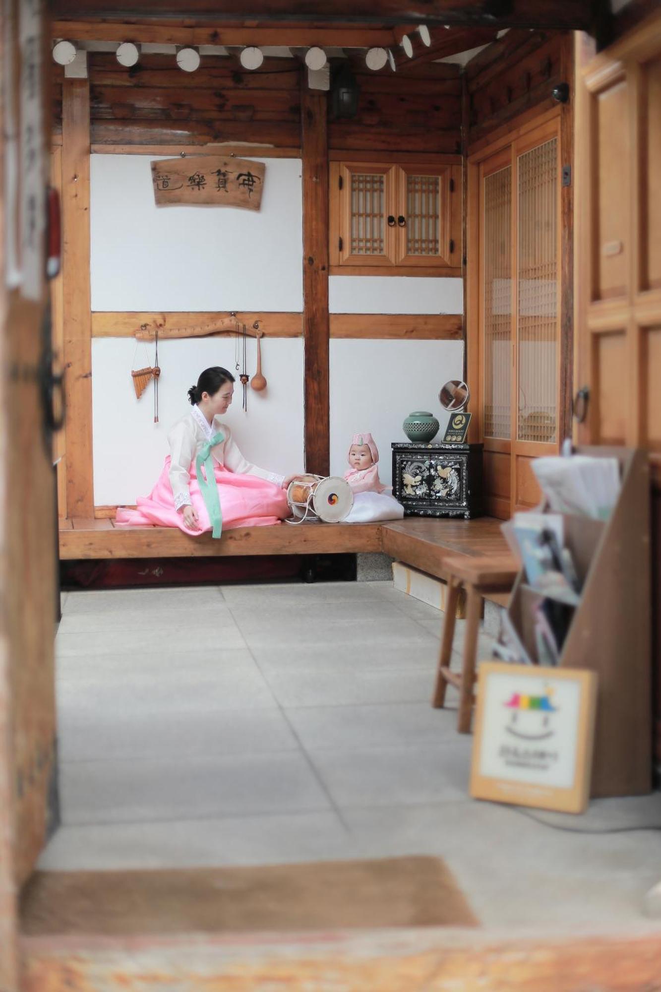 Hanok Guesthouse Nuha Seoel Buitenkant foto